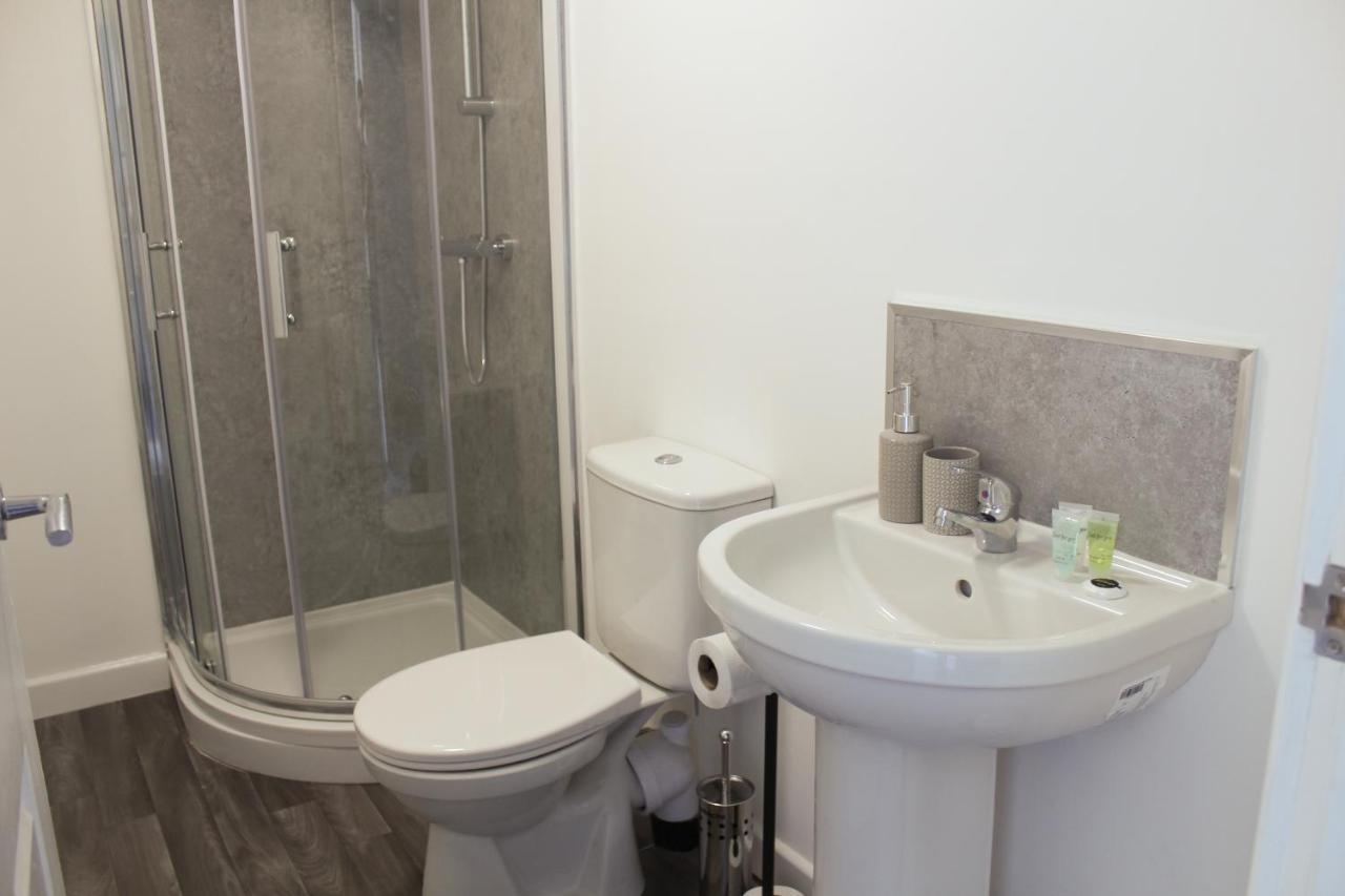 Spacious & Pet-Friendly 1Br Apt In Heywood Apartment ภายนอก รูปภาพ